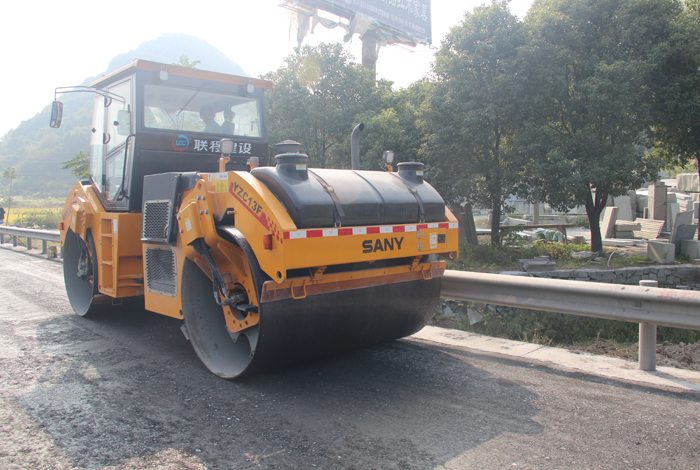 1736234628.jpg 2014032613505084.jpg